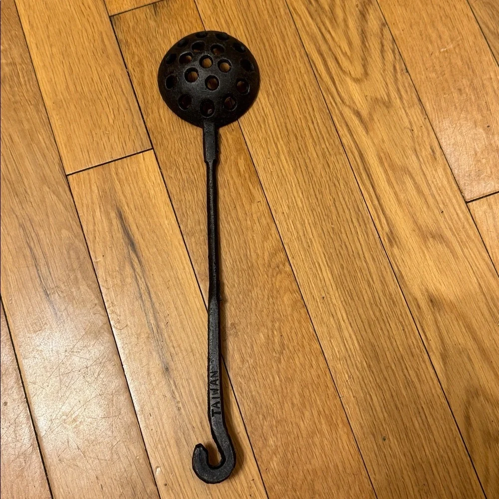 Vintage Cast Iron Skimmer Ladle Slotted Spoon Rustic Farmhouse Cottagecore